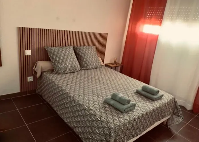 아파트 Face A La 르발카레스